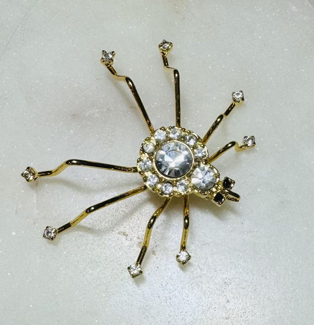 Gold Tone Spider Bug Brooch Crystal Rhinestones Green Eyes 3D Dimensional